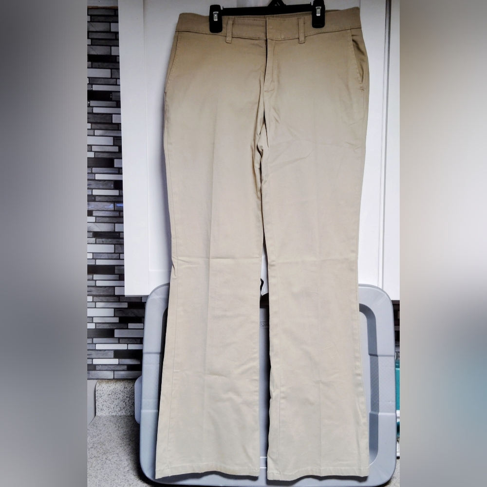 Dickies Women's Slim Fit Boot Cut Stretch‎ Twill Pant Size 6R - Picture 2 of 6